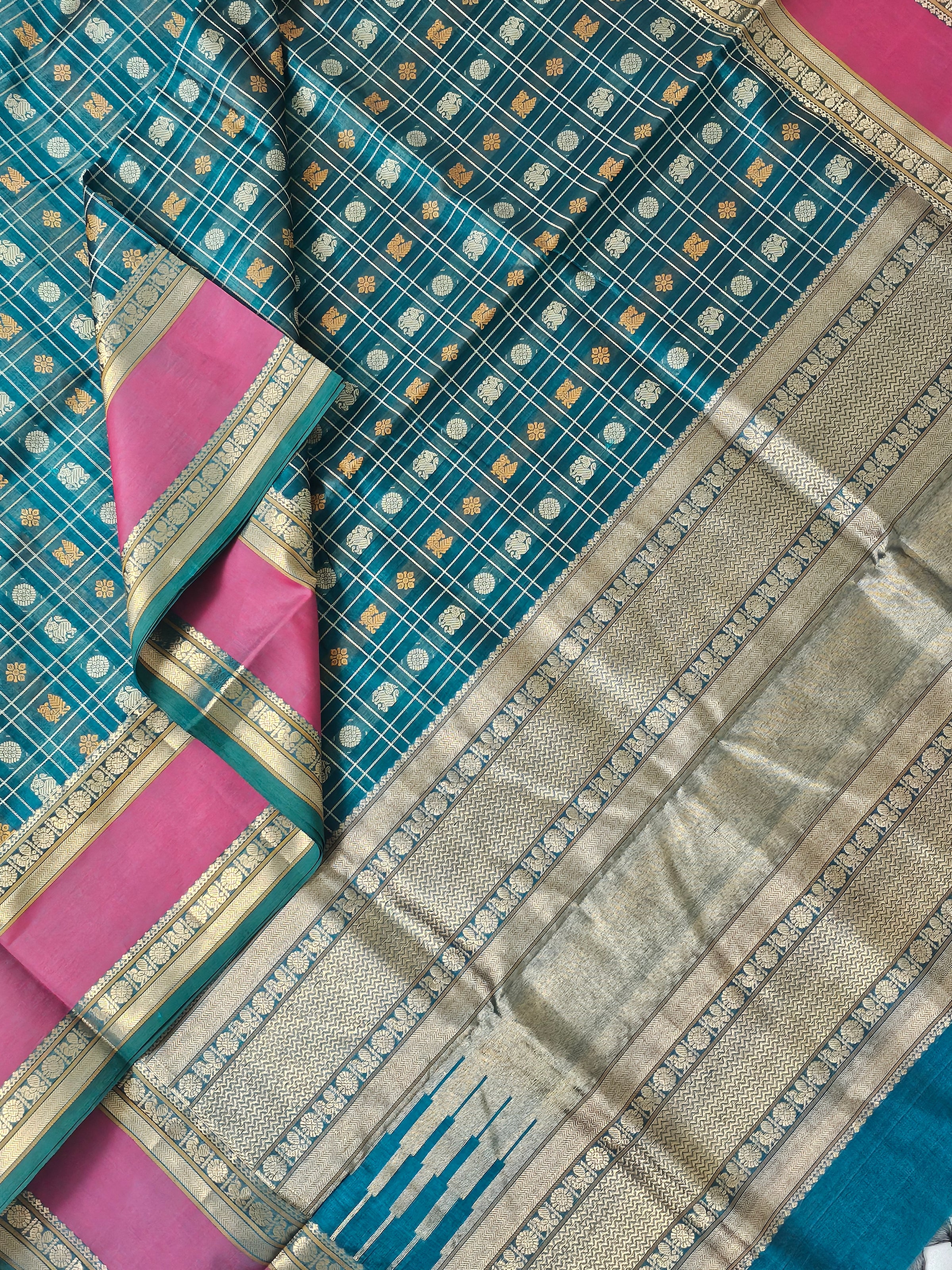 Ameyaa – Peacock Blue Aayiram Butta Kanchi Silk Cotton Saree