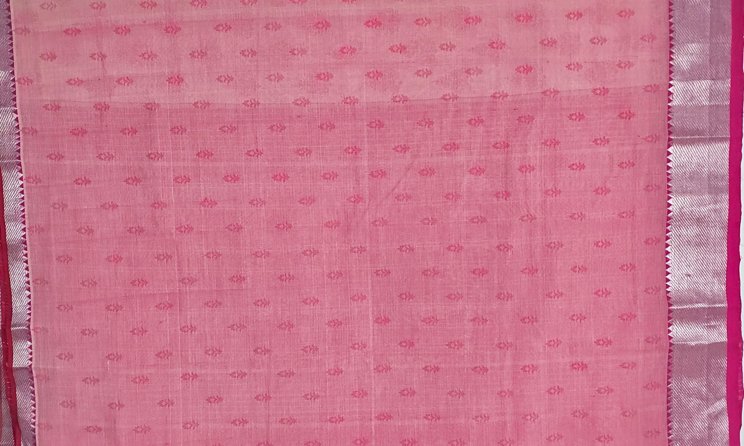Blouse of Sarada – White and Pink Printed Handloom Mangalagiri Silk Cotton Saree