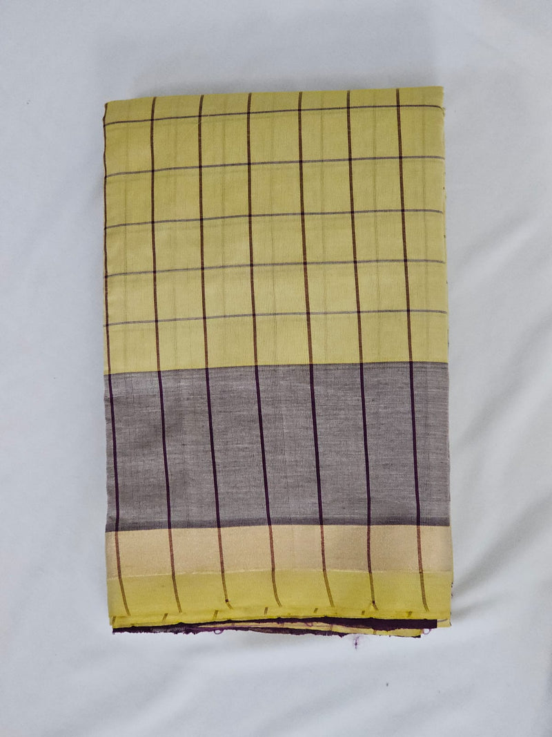 Cream Checkered Handloom Venkatagiri Silk Cotton Saree
