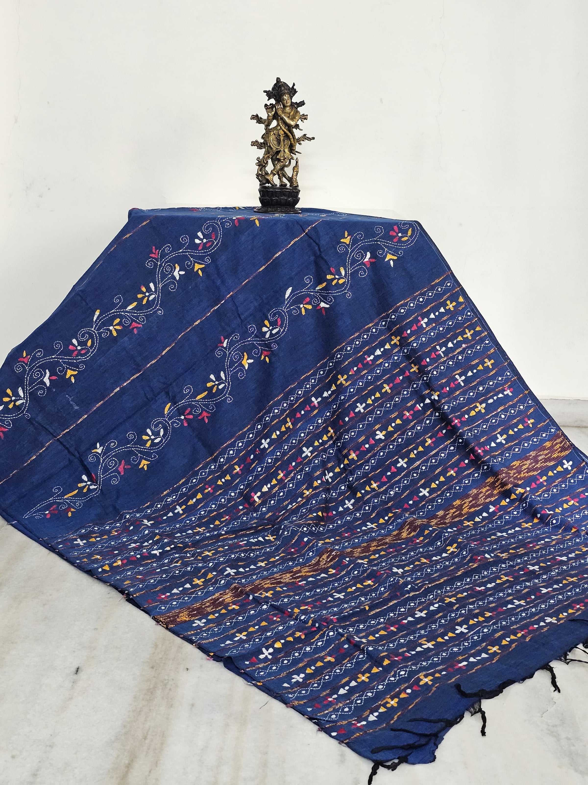 Dark Blue Handloom Kesh Kantha Saree
