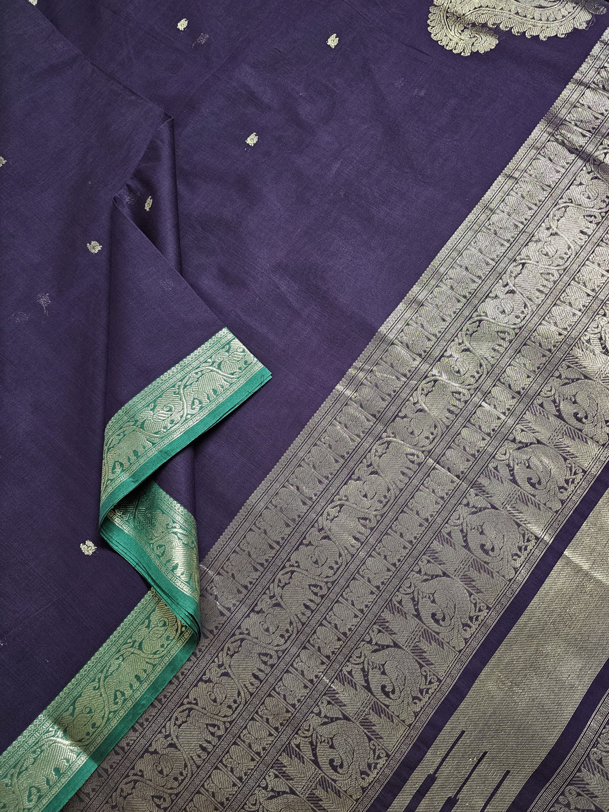 Gajavalli – Deep Purple Handloom Kanchi Cotton Saree with Green Zari Border Featuring Elephants and Annapakshi Motifs