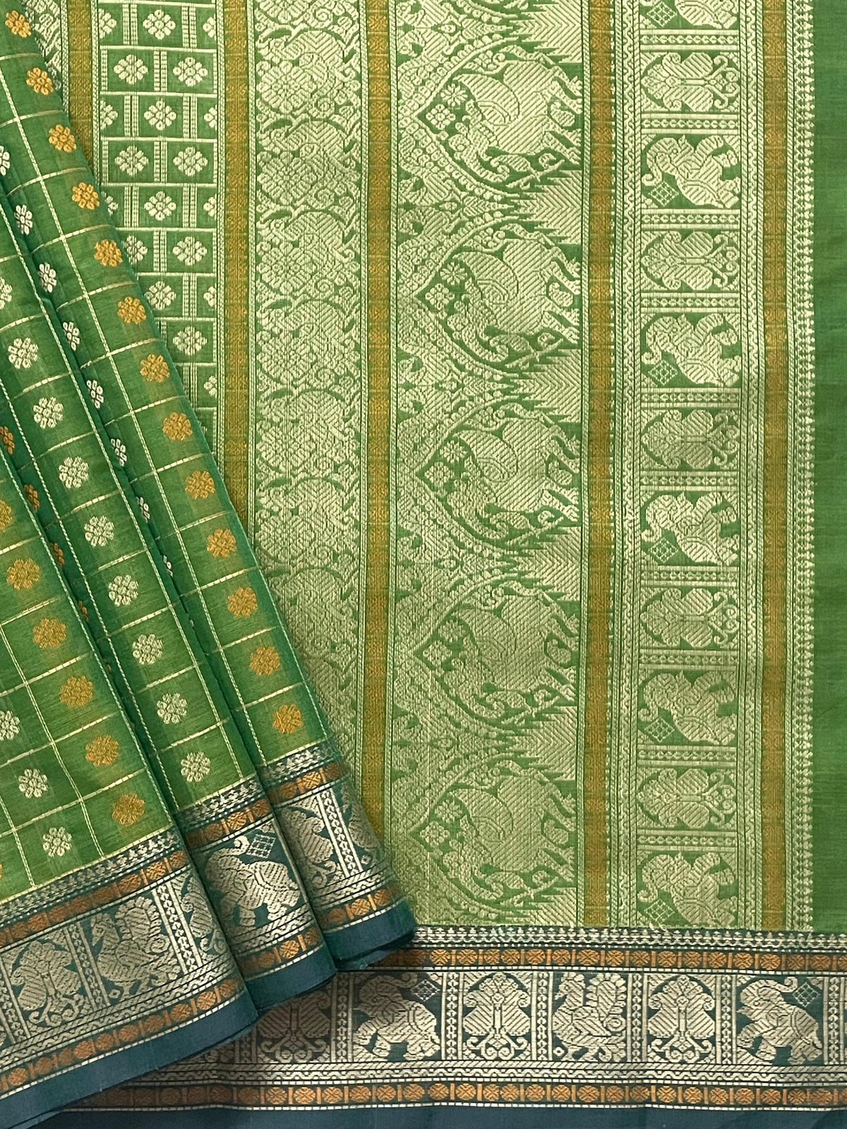 Green Floral Thousand Butta Handloom Kanchi Cotton Saree with Bottle Green Border