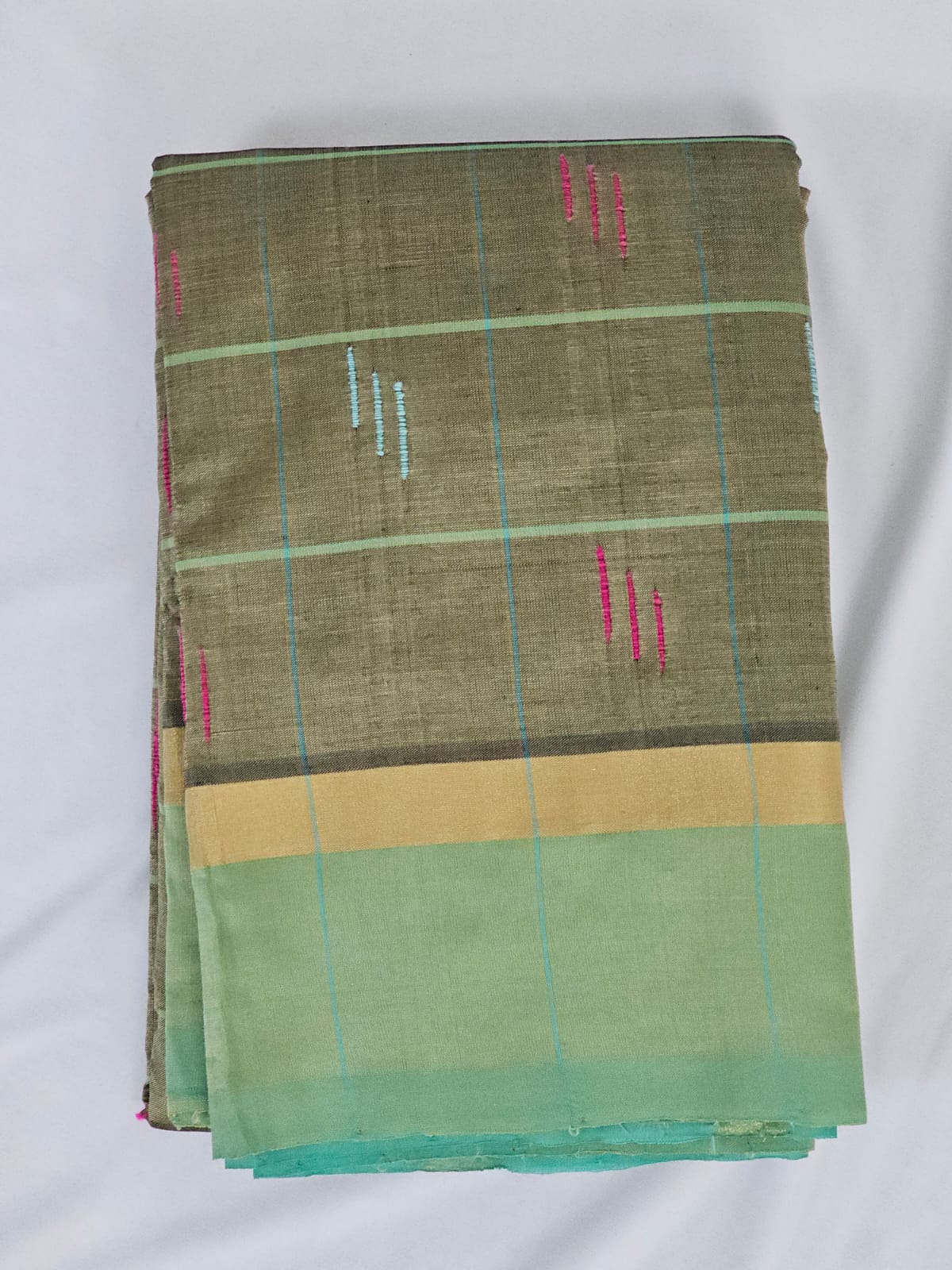 Grey Checkered Handloom Venkatagiri Silk Cotton Saree