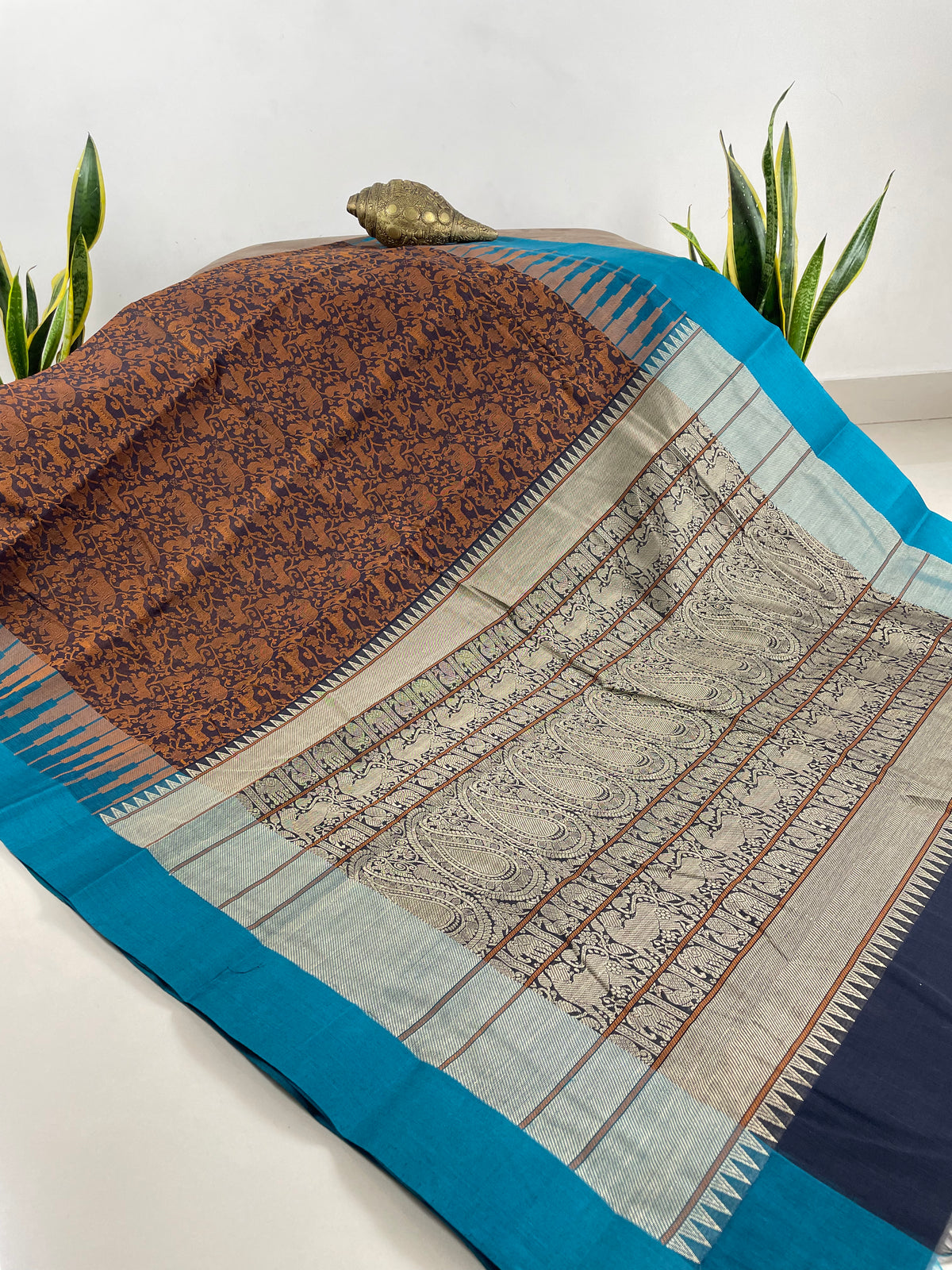 Deep Brown Vanasingaram Kanchi Cotton Saree with Blue Border