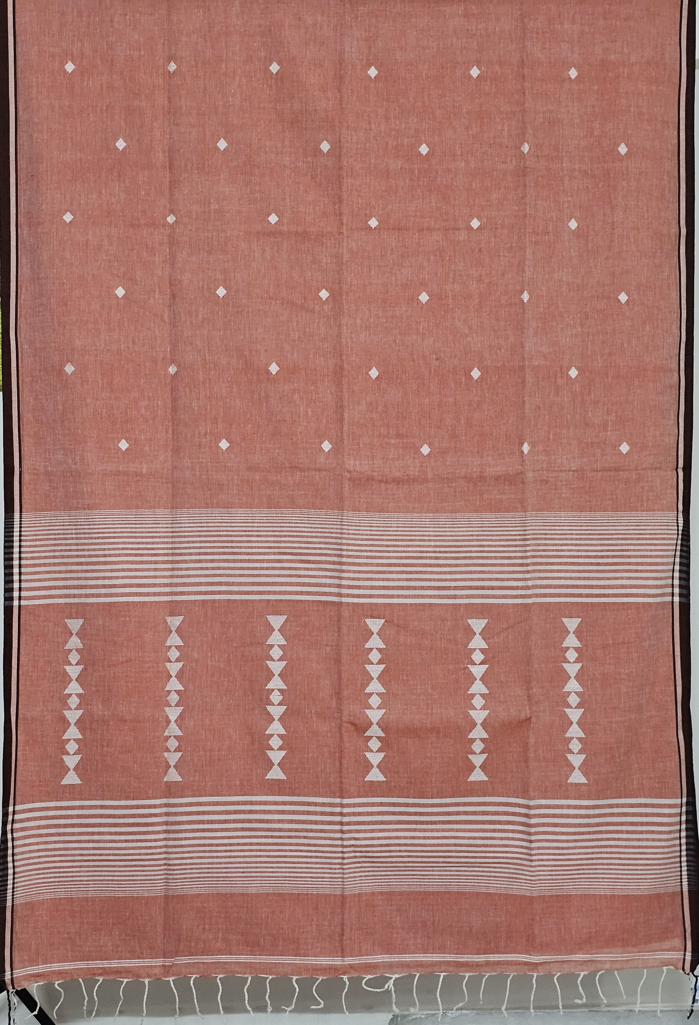 Krishnakeli – Peach Pink Jamdani Handloom Khadi Saree with White Motifs
