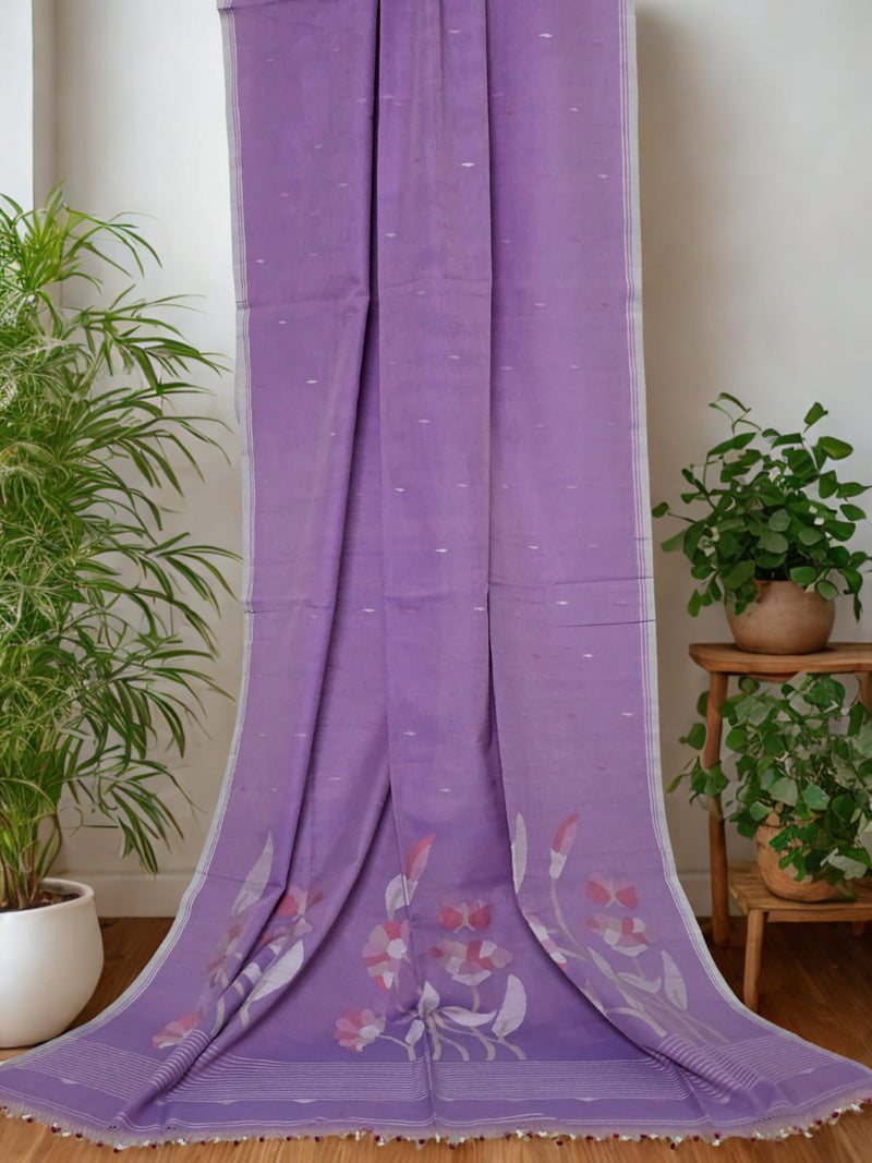 Manjari – Lavender Jamdhani Handloom Bengal Cotton Saree with Floral Motifs