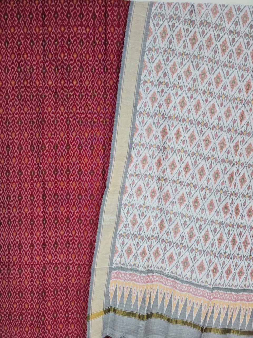 Maroon Pochampally Handloom Ikat Silk Cotton (Sico) Dress Material with White Dupatta