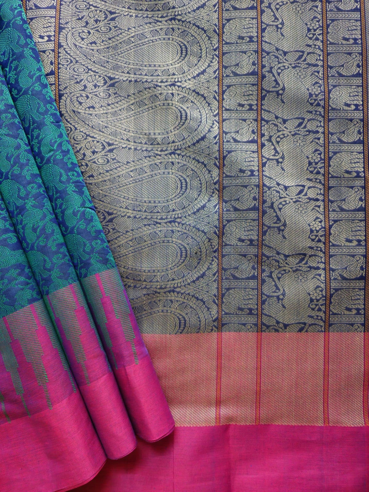 Neelavanī – Navy Blue Vanasingaram Handloom Kanchi Cotton Saree with Rani Pink Border