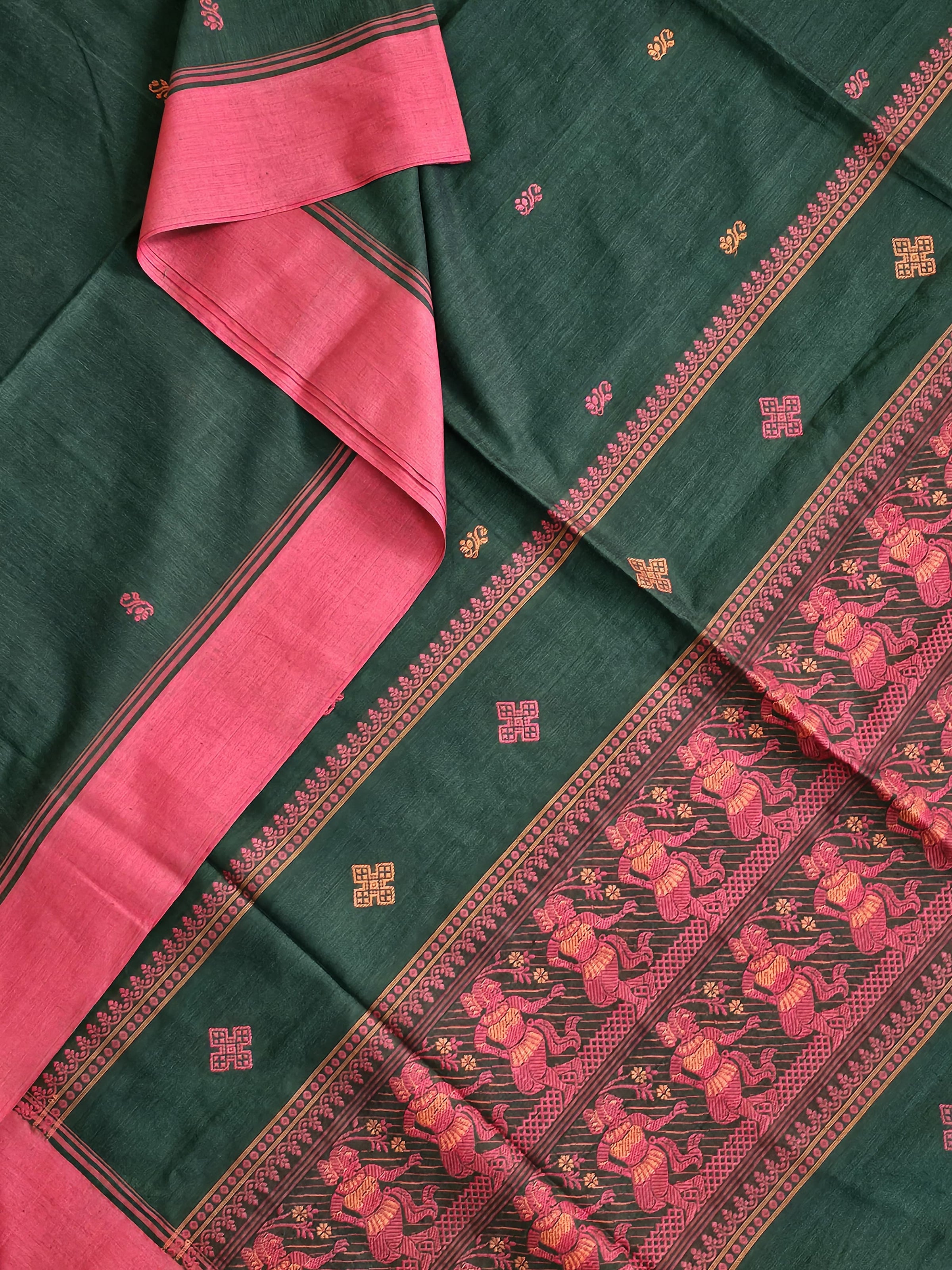 Nrityavati – Dark Green Handloom Bengal Cotton Saree with Baluchari Dance Motif Pallu