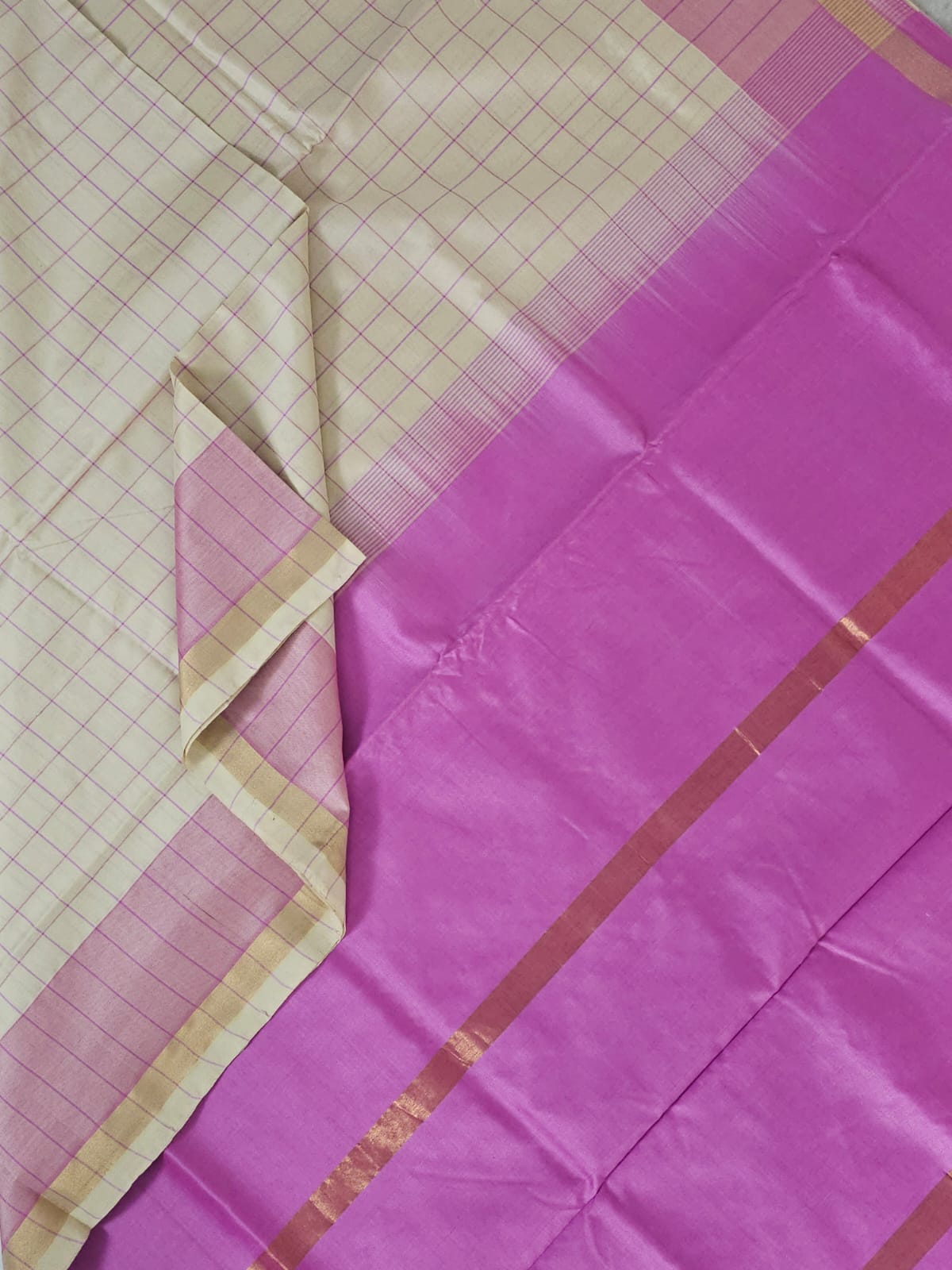 Off White Checkered Handloom Venkatagiri Silk Cotton Saree with Pink Pallu