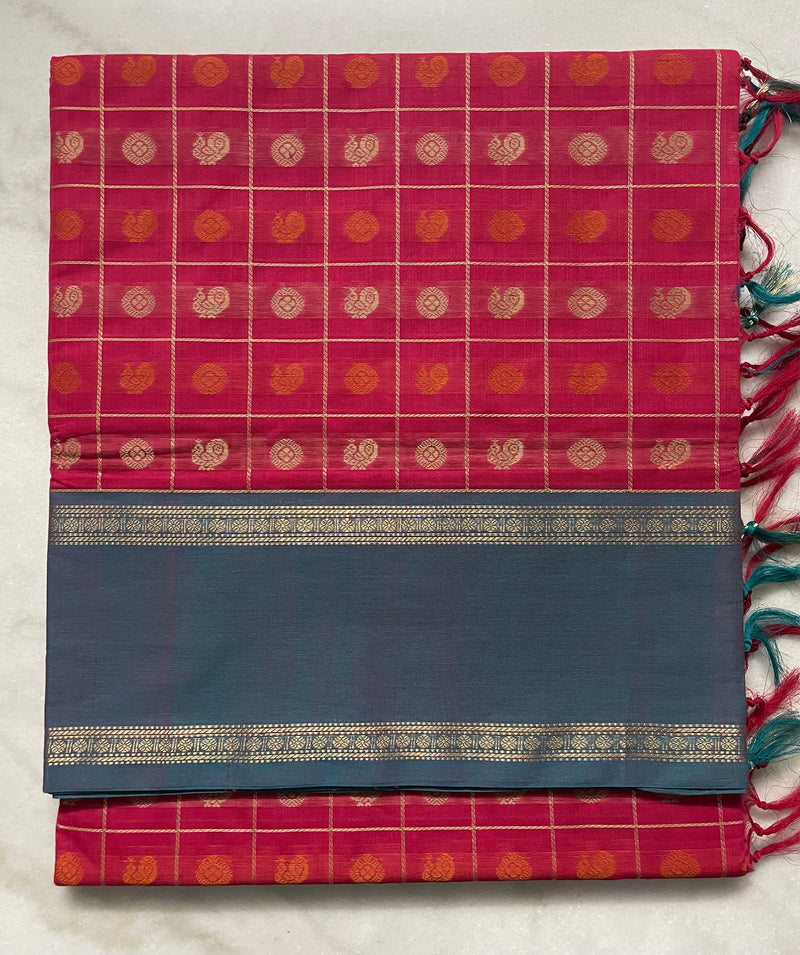 Pink Handloom Aayiram Butta Saree