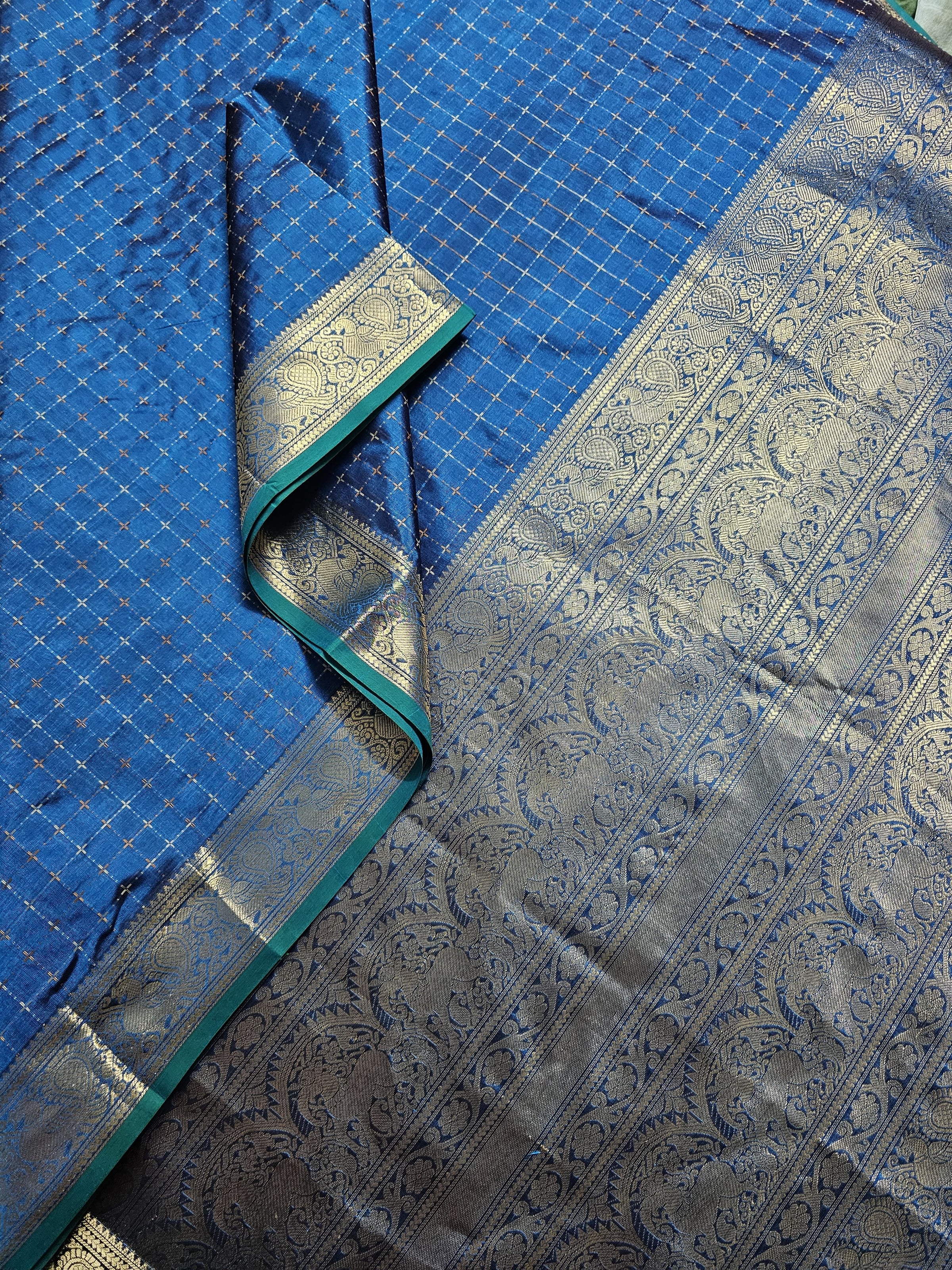 Manjari – Peacock Blue Handloom Kanchi Cotton Saree with Vaira Oosi Motifs