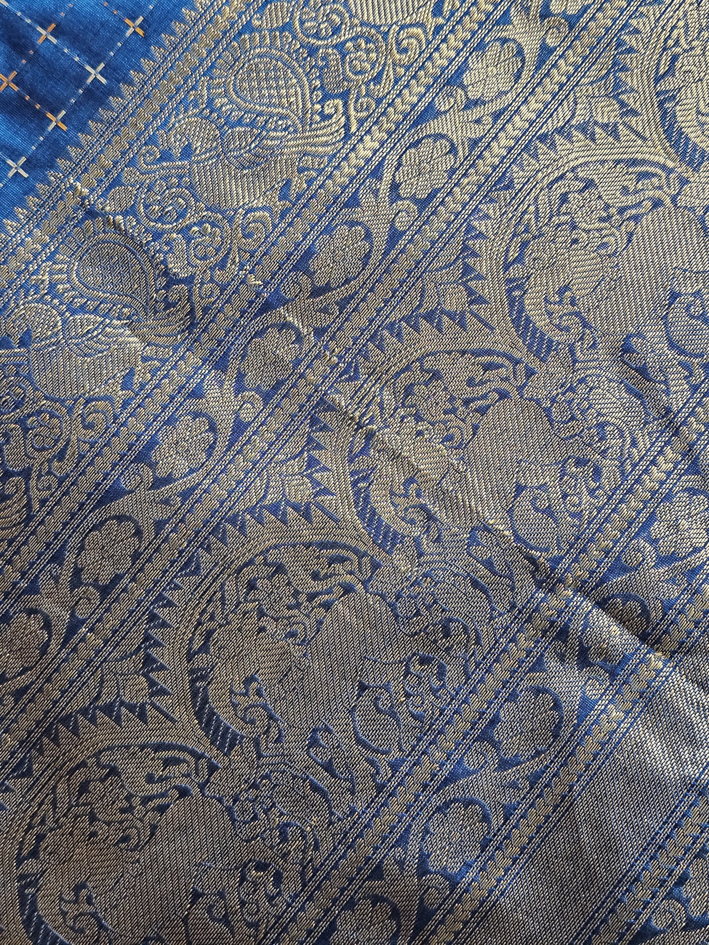 Pallu Close up of Manjari – Peacock Blue Handloom Kanchi Cotton Saree with Vaira Oosi Motifs