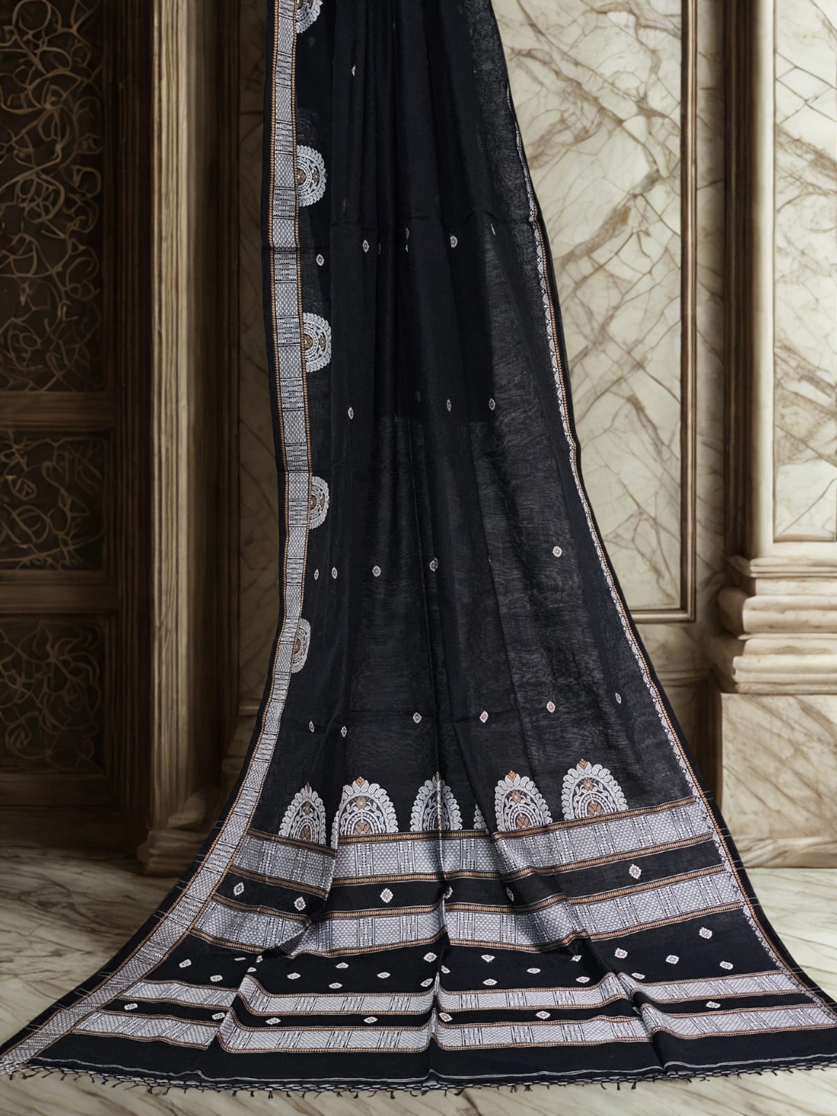 Varenya – Black Handloom Bengal Cotton Saree with White Chakra Motifs