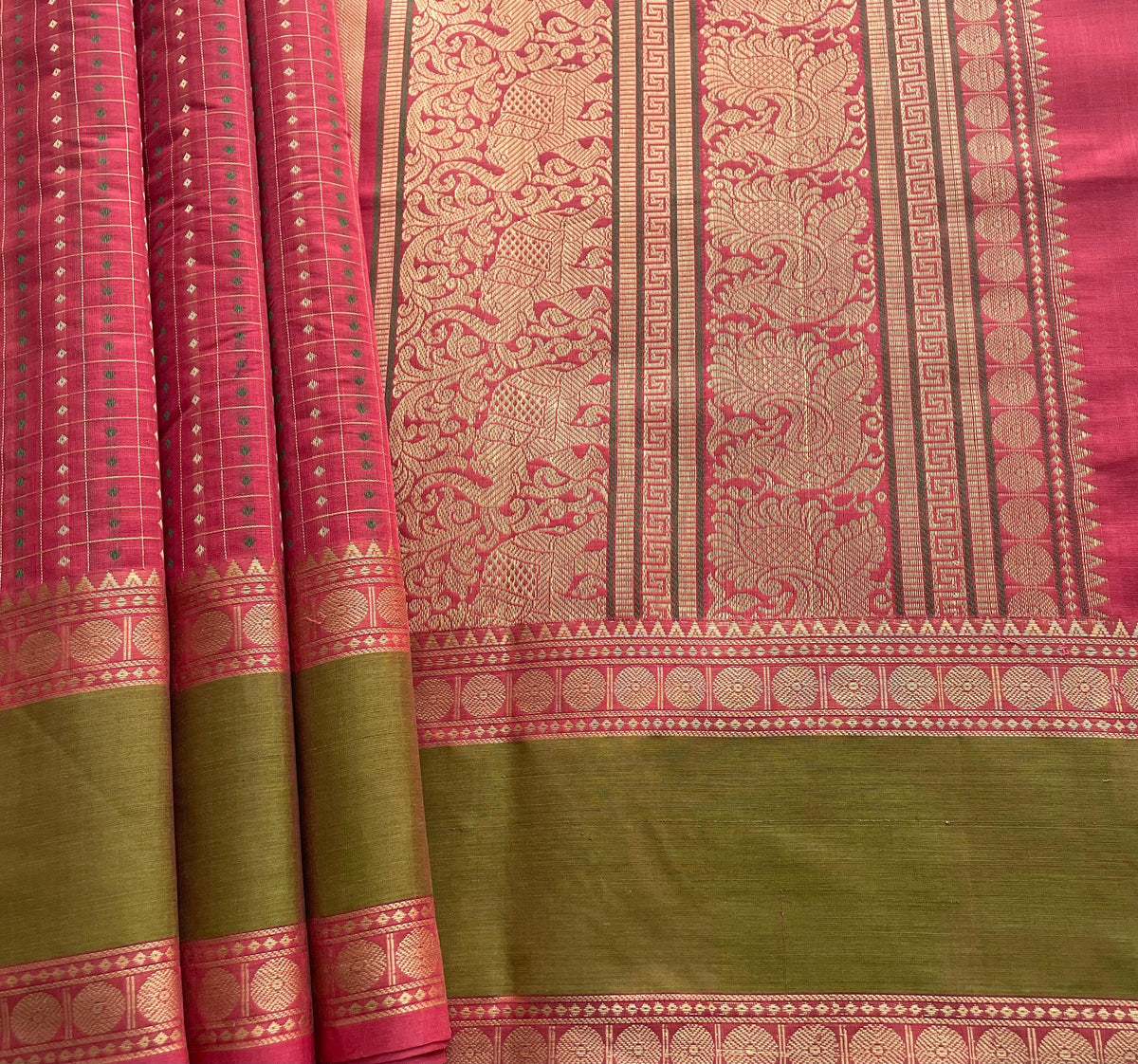 Pink Lakshadeepam Handloom Kanchi Cotton Saree with Green Border