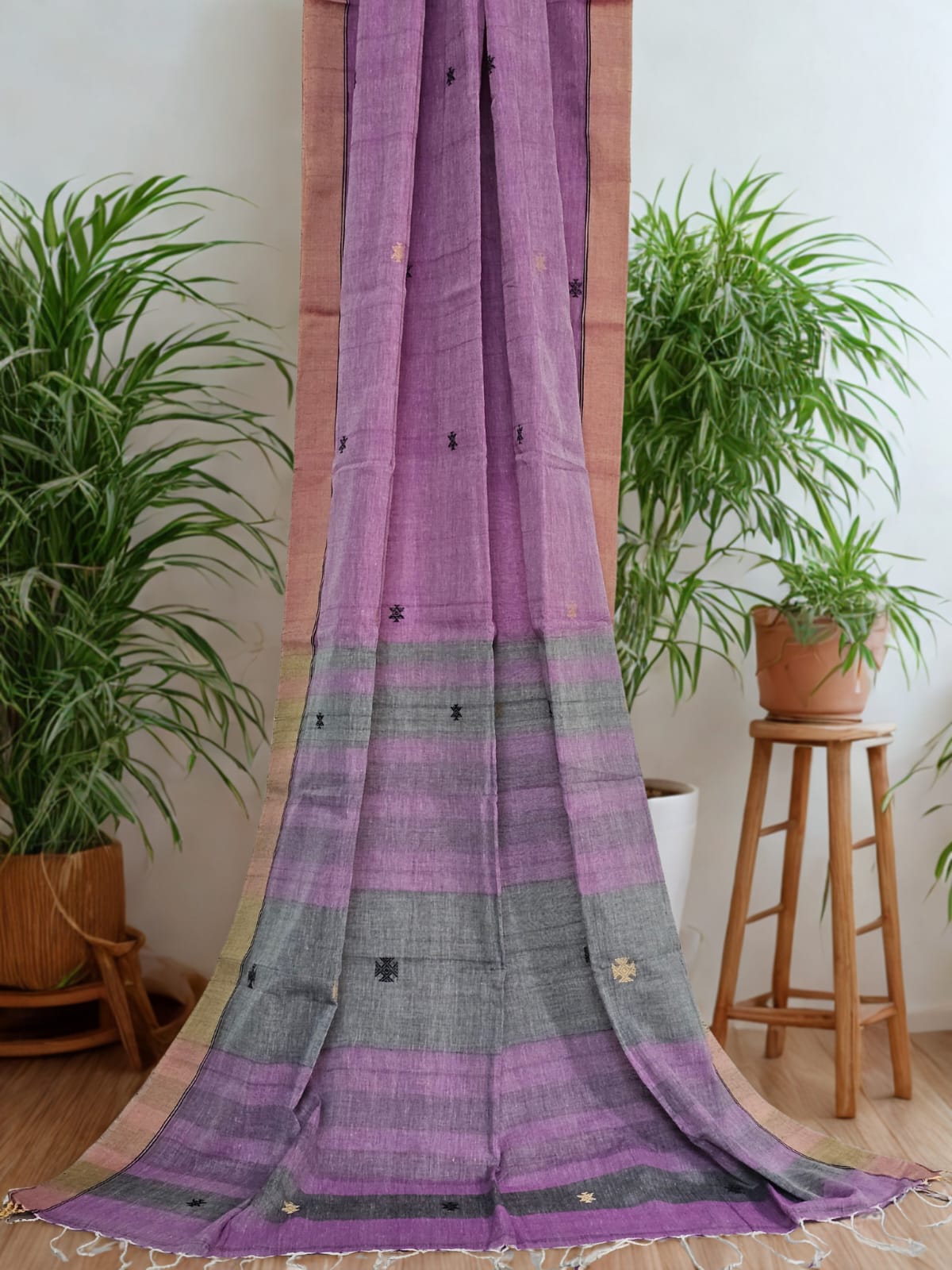 Anvitha – Muted Orchid Purple Handloom Khadi Saree with Bhujodi Motifs - Kleemkaara