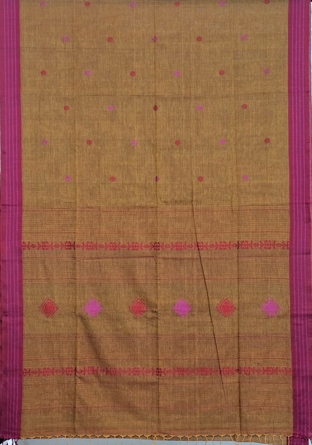 Kanakrekha – Ochre Brown Jamdani Handloom Khadi Saree with Magenta Border - Kleemkaara