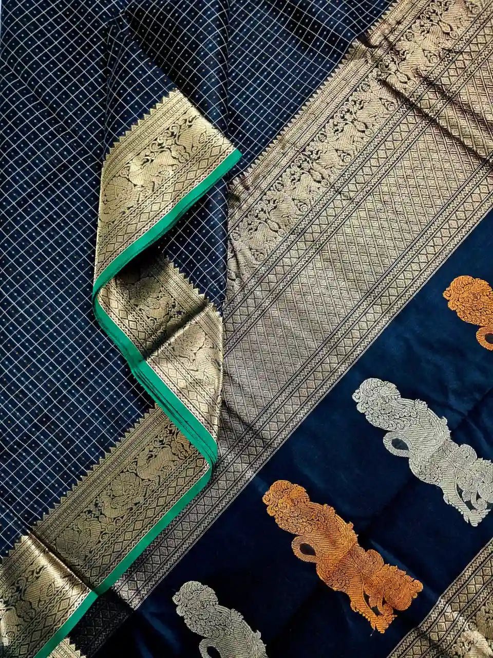 Lakshadeepam Handloom Kanchi Silk Cotton Saree | Classic Black with Gold Checks & Yazhi Border | Heritage Handloom - Kleemkaara