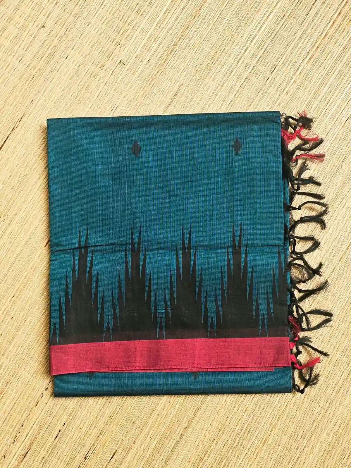 Peacock Blue Handloom Venkatagiri Cotton Saree with Temple Border - Kleemkaara