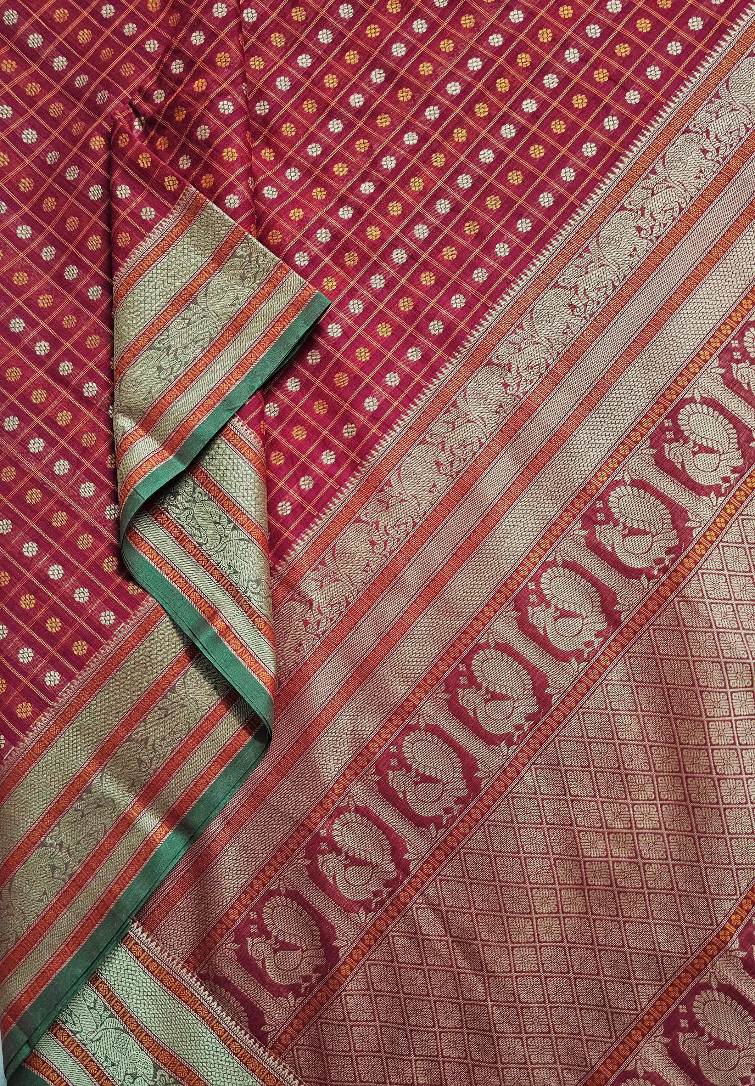 Maroon Floral Thousand Butta Handloom Kanchi Cotton Saree