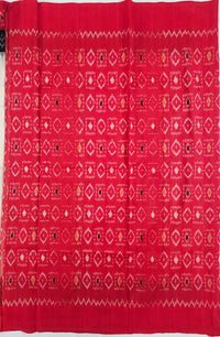 Blouse of White Handloom Pochampally Ikkat Mercerized Cotton Saree with 2 tone Motifs