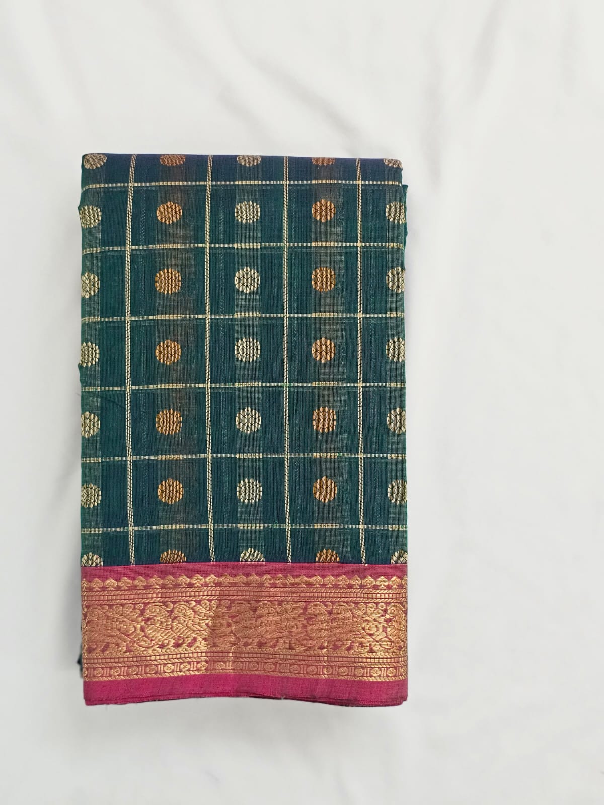 Sahasrika – Green Aayiram Butta Pure Handloom Kanchi Cotton Saree with Pink Zari Border - Kleemkaara