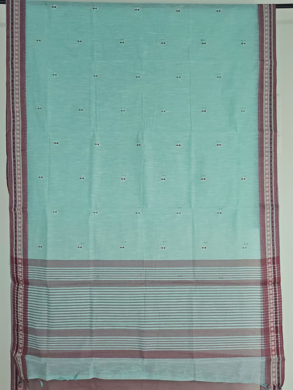 Sea Green Handloom Venkatagiri Cotton Saree with Embroidery Motifs - Kleemkaara