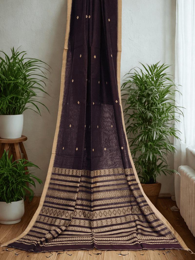 Vibhavari – Deep Purple Handloom Khadi Saree with Beige Border and Pallu - Kleemkaara