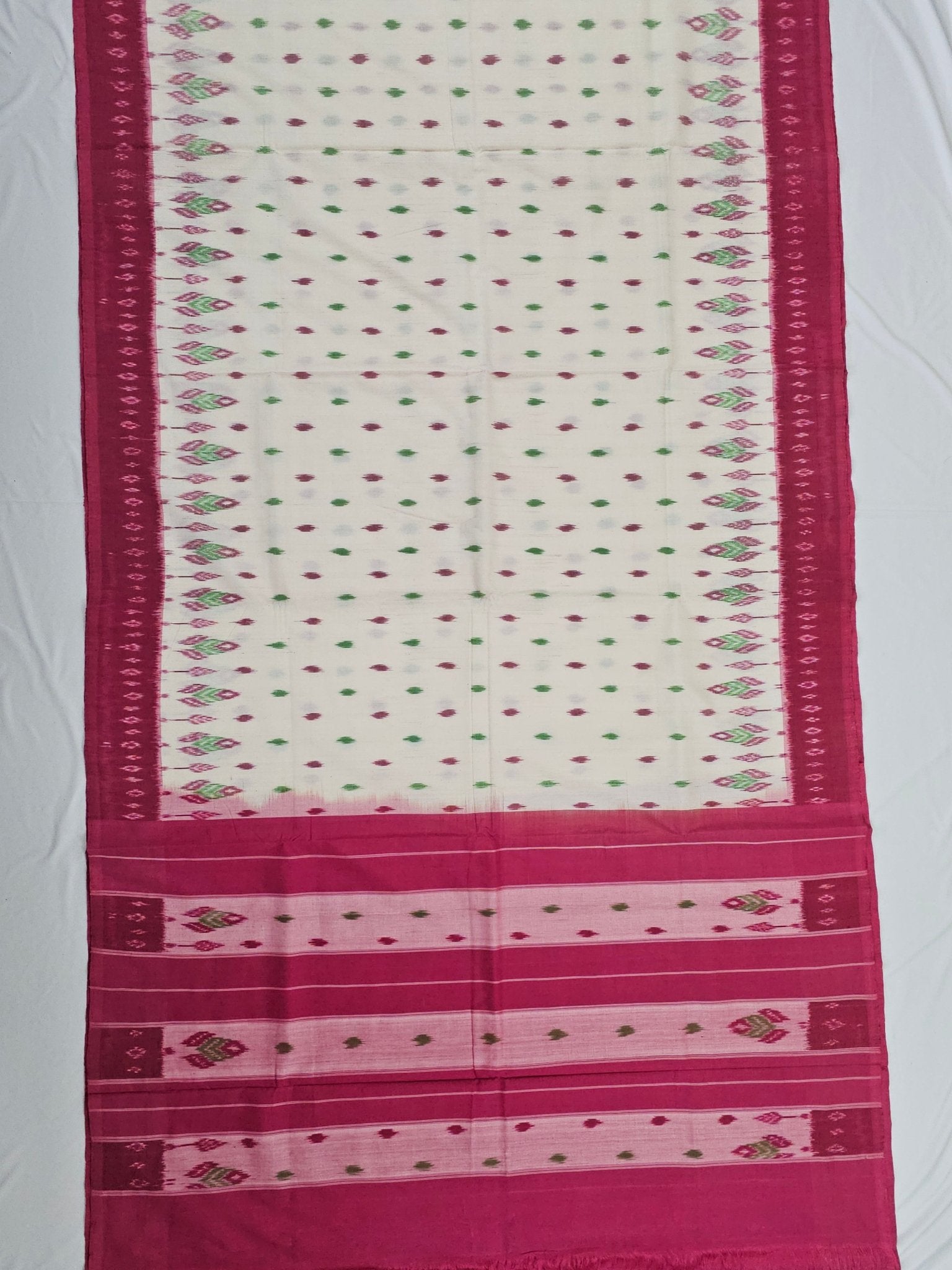 White Handloom Pochampally Ikkat Mercerized Cotton Saree - Kleemkaara